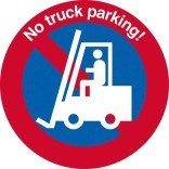 No truck parking! P forbudsskilt