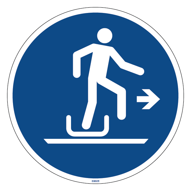 M051 Afstigning fra kælk til højre skilt