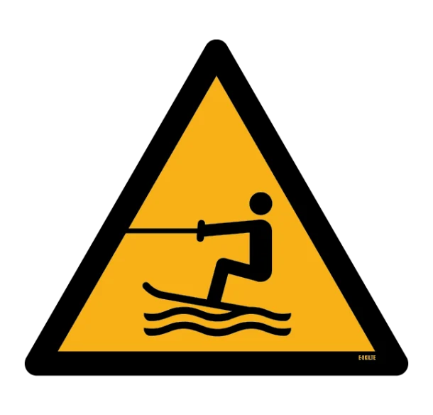 W045 Advarsel for bugseret vandsport område skilt