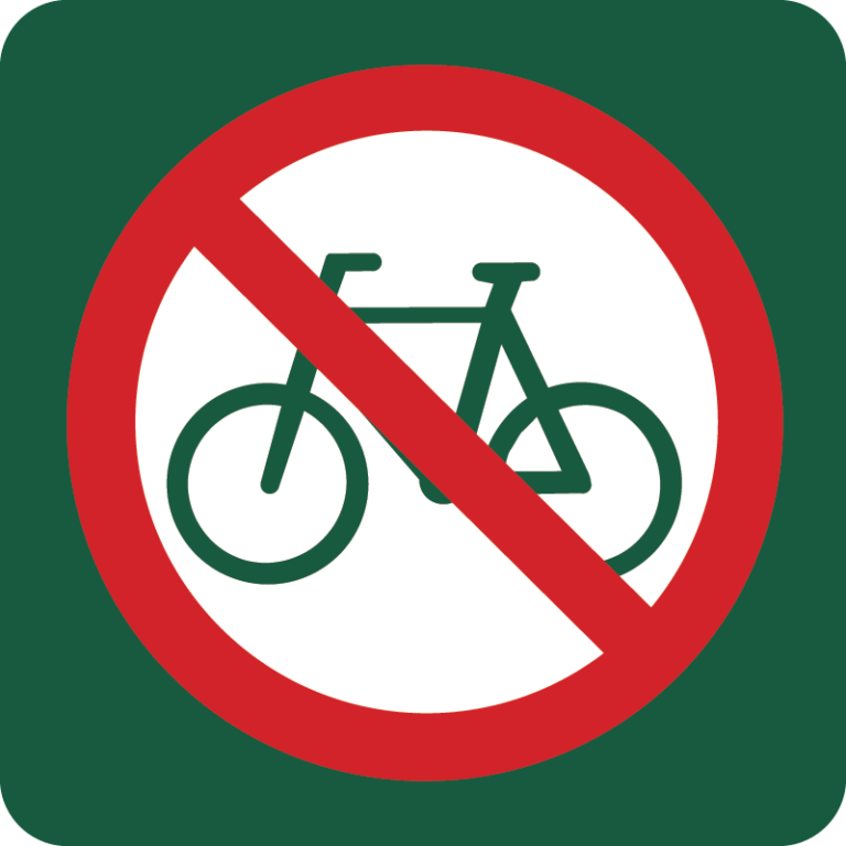 Cykling forbudt Naturstyrelsens skilt